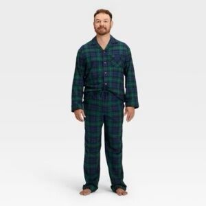 Men’s Plaid Pajama Set in Green and Blue NWT